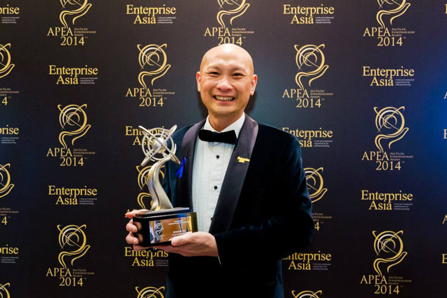 In the Asia Pacific Entrepreneurship Awards ceremony held on 19 July 2014, our CEO Desmond Teo received the Outstanding Entrepreneurship Award.